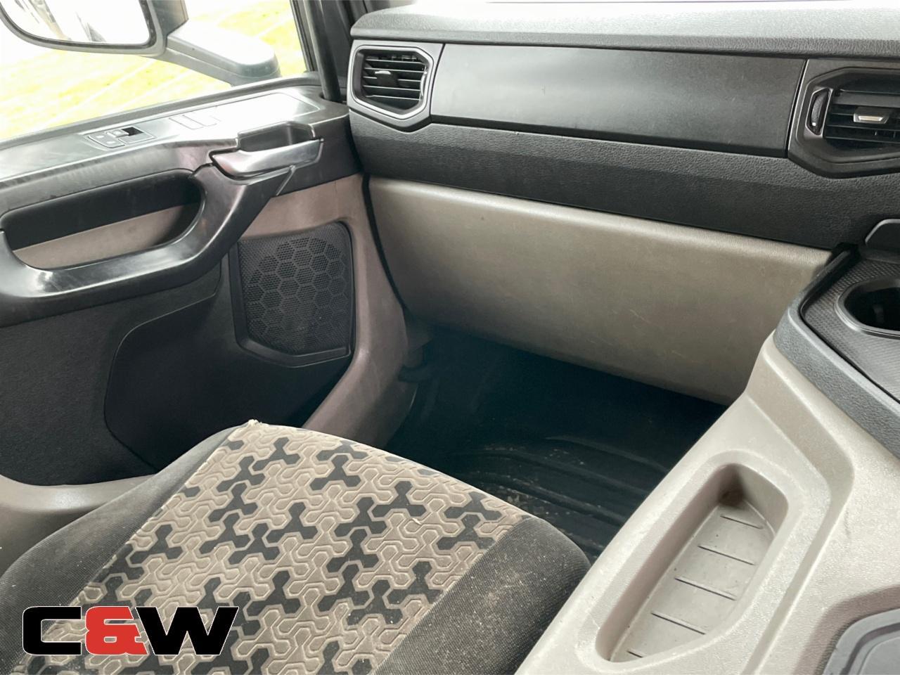 Vehicle image 36